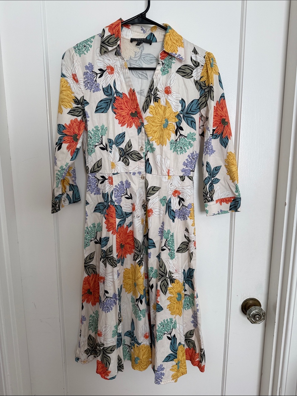 Esprit•Cream Floral Button-Front Midi Dress•Size 6